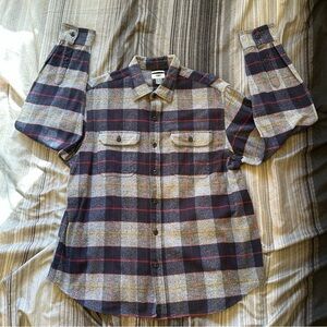 Old Navy Plaid Button Up Shirt US Men’s XL